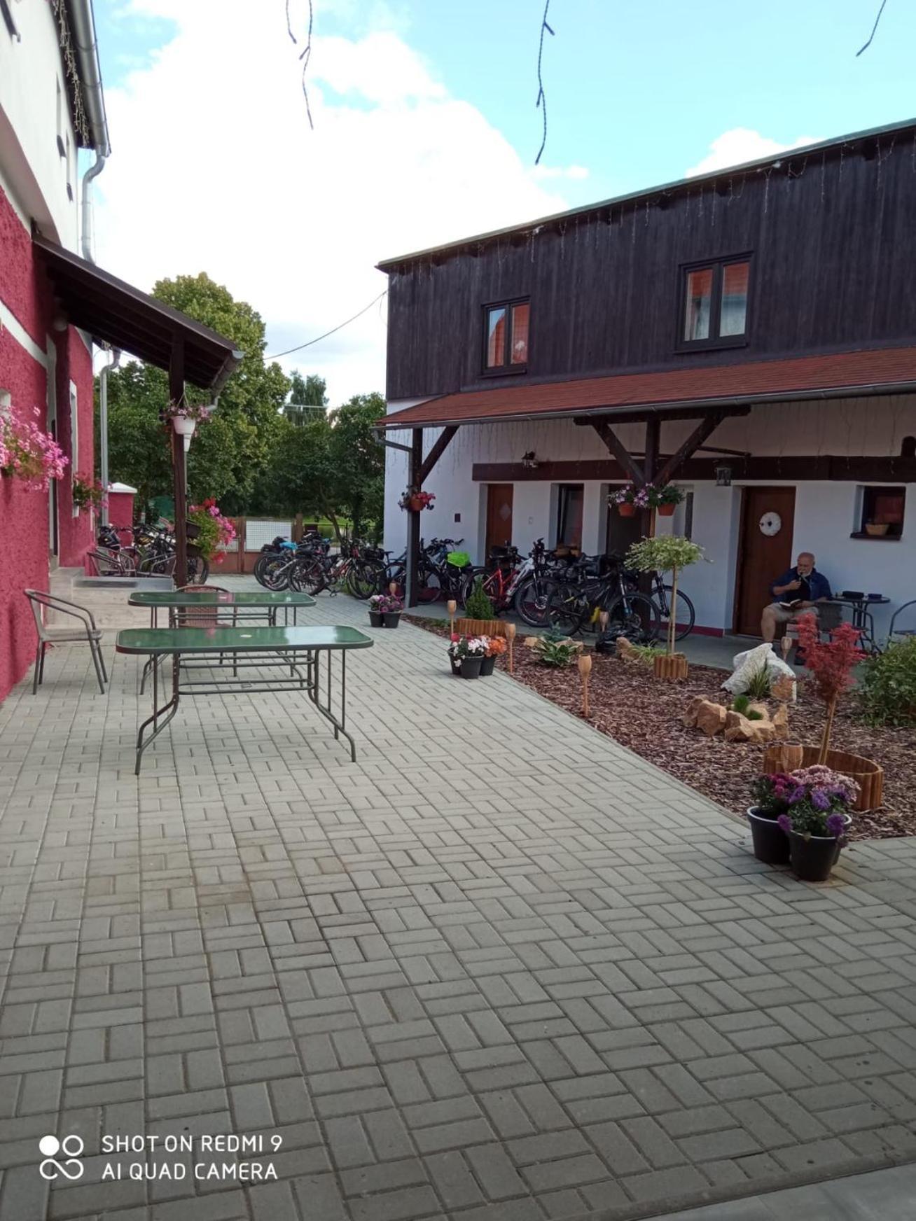 Penzion Dagmar Kokasice Экстерьер фото